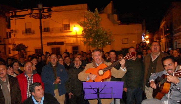 Hermandad de Isla Cristina – PACO MILLÁN – MC CANTAN LA SALVE EN ISLA CRISTINA