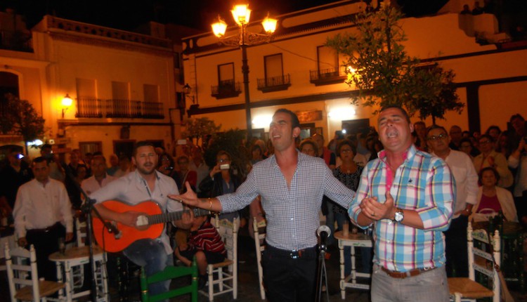 Hermandad de Isla Cristina – KALANDRAQUE EMOCIONA CON SU ACTUACIÓN