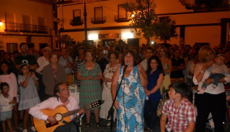 Hermandad de Isla Cristina – Noemí de los Santos canta la Salve