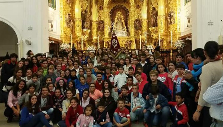 Hermandad de Olivares – Peregrinación andando del Grupo Joven al Rocío