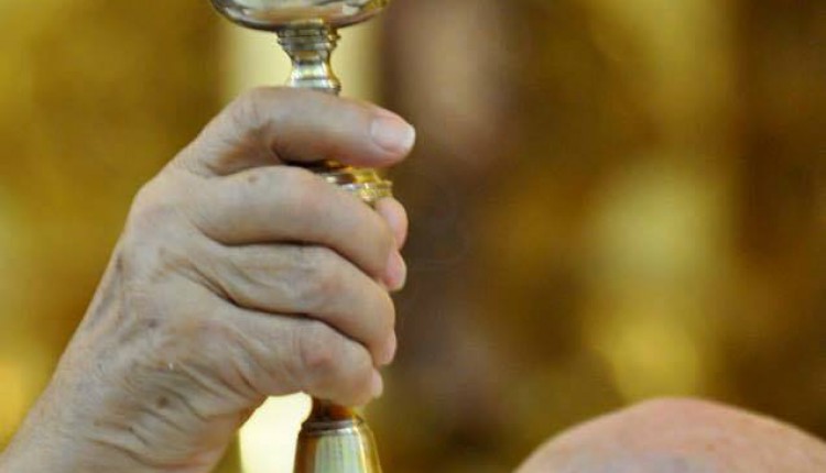 Hermandad Matriz – Misa, por el eterno descanso del P. Quevedo, en el Santuario del Rocío