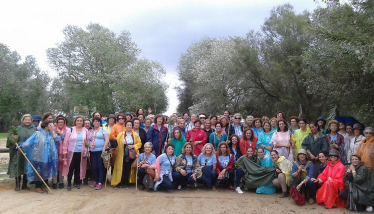 Hermandad de Villanueva del Ariscal – Peregrinación de mujeres al Rocío