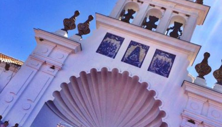 La Virgen del Rocío ya está en su ermita