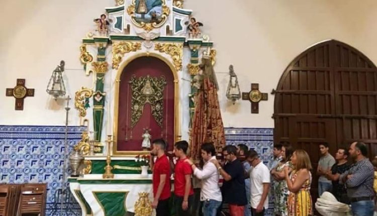 Hermandad de Isla Cristina – Traslado de la Patrona al Altar y Novena
