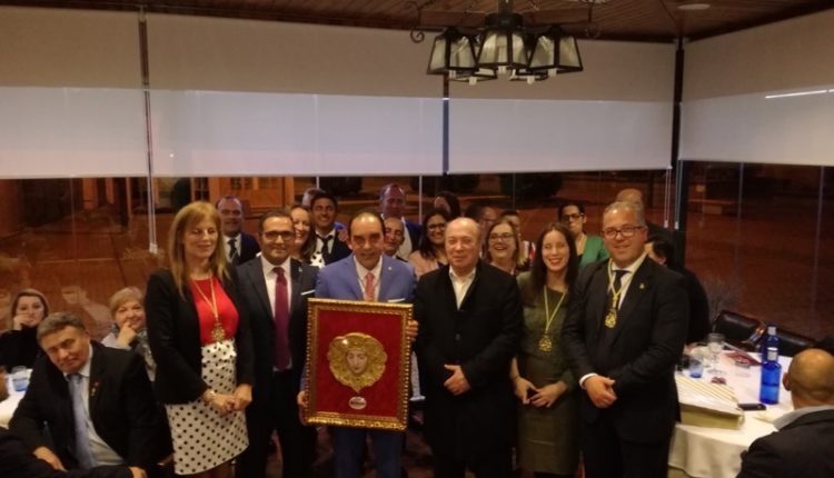 Hermandad de Isla Cristina – Homenaje al Pregonero Carmelo Fernández Faneca