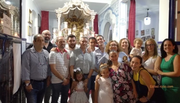 Hermandad de Isla Cristina – «La Familia» Canta la Salve