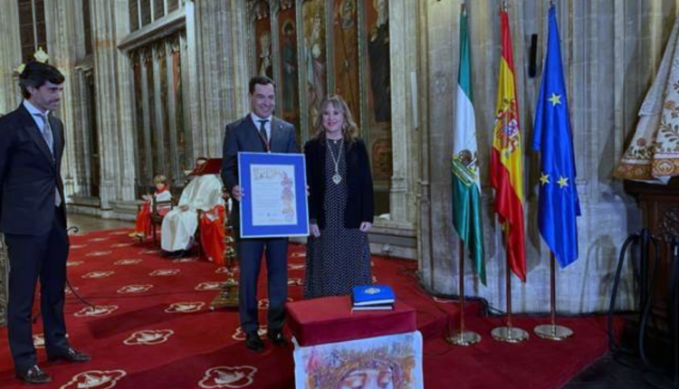 Nombramiento de Juanma Moreno, Presidente de la Junta de Andalucía, como Hermano Honorario de la Hermandad del Rocío de Bruselas.