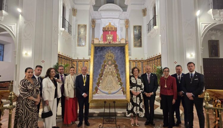 Emigrantes culmina la tercera jornada de triduo con la bendición de una obra dedicada a la Virgen del Rocío